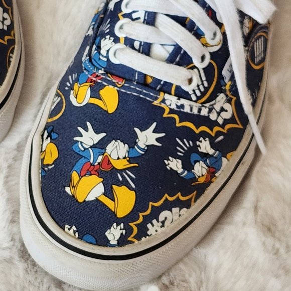 Vans Limited Edition Donald Duck Disney tennis shoes Men 9.5 Womens 11 - Picture 2 of 16